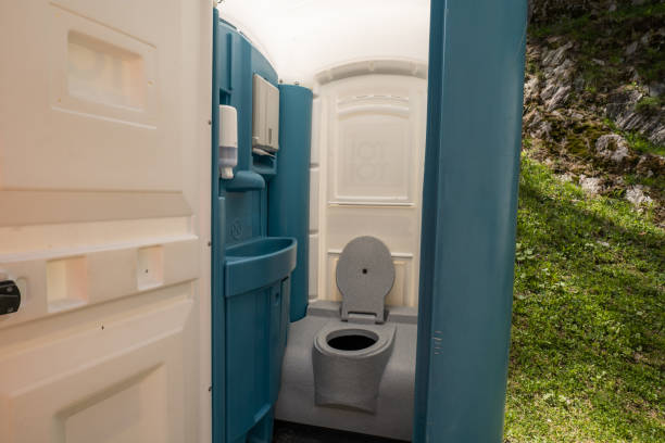 Best Porta potty delivery and setup  in Tangelo Park, FL